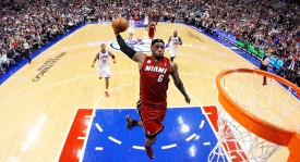 美媒晒三队交易方案，威金斯真来湖人取代老詹？明年老詹必走？