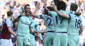 曼市德比战术深度分析：奥赖利的防守艺术与全场表现剖析