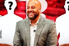 雄鹿队面临特伦特交易抉择：火箭报价诱惑与球队利益权衡